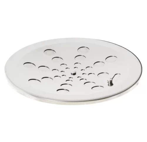 Drenagem eficiente: por que a grelha de ralo com fechamento é tendência em construções modernas